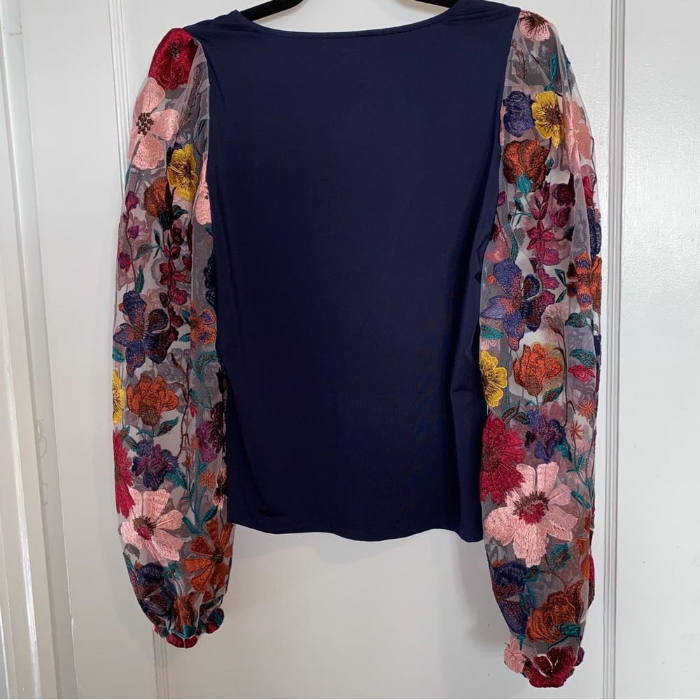 Boston Proper Blouse Womens Medium Blue Mesh Embroidered Floral Long Sleeve Top - Picture 2 of 6